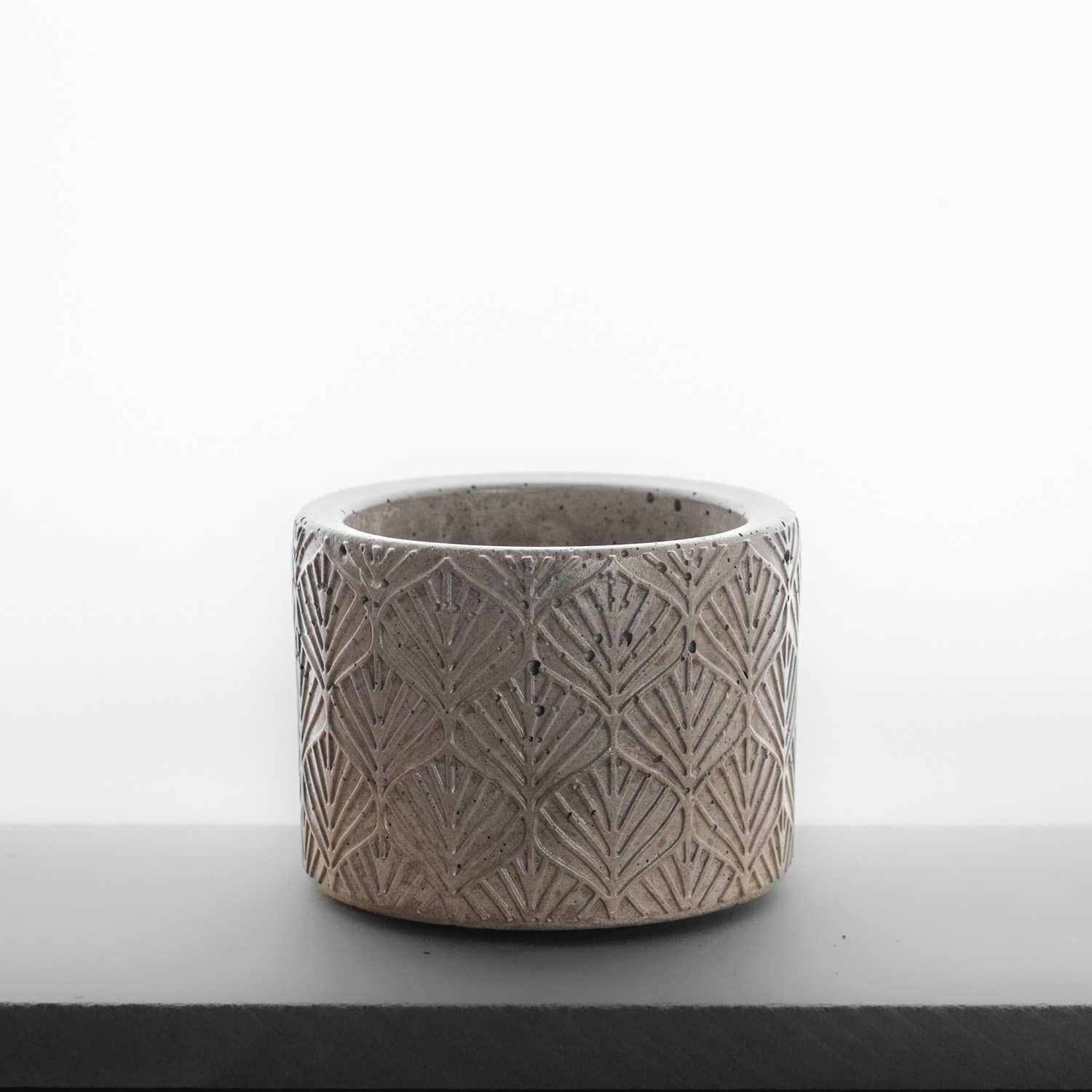 Petit Pot de béton Relief Feuillage – Image 4