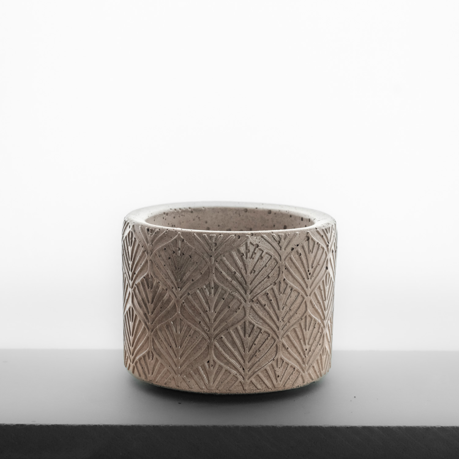 Petit Pot en béton Relief Feuillage – Image 2